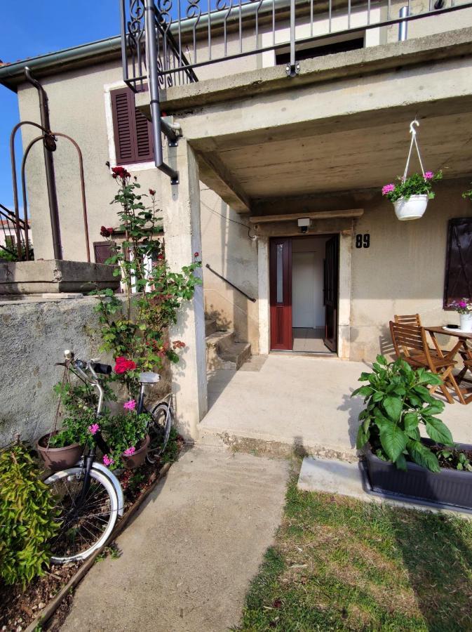 Apartman Josip Garica Exterior foto
