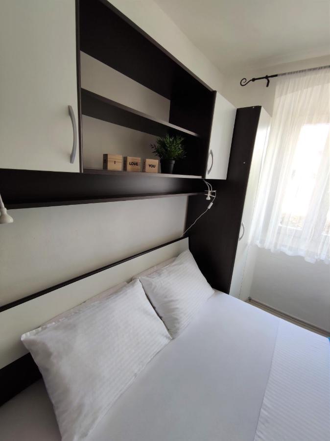 Apartman Josip Garica Exterior foto